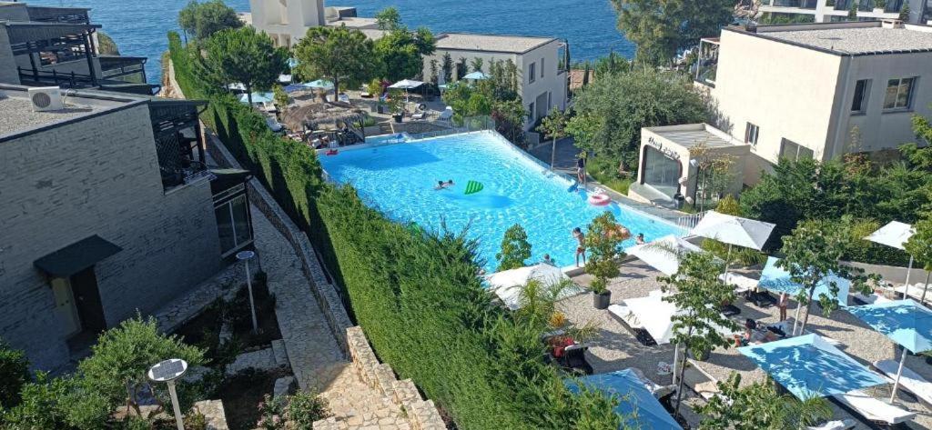 Aquamarine Apartments 1, Vlorë Esterno foto