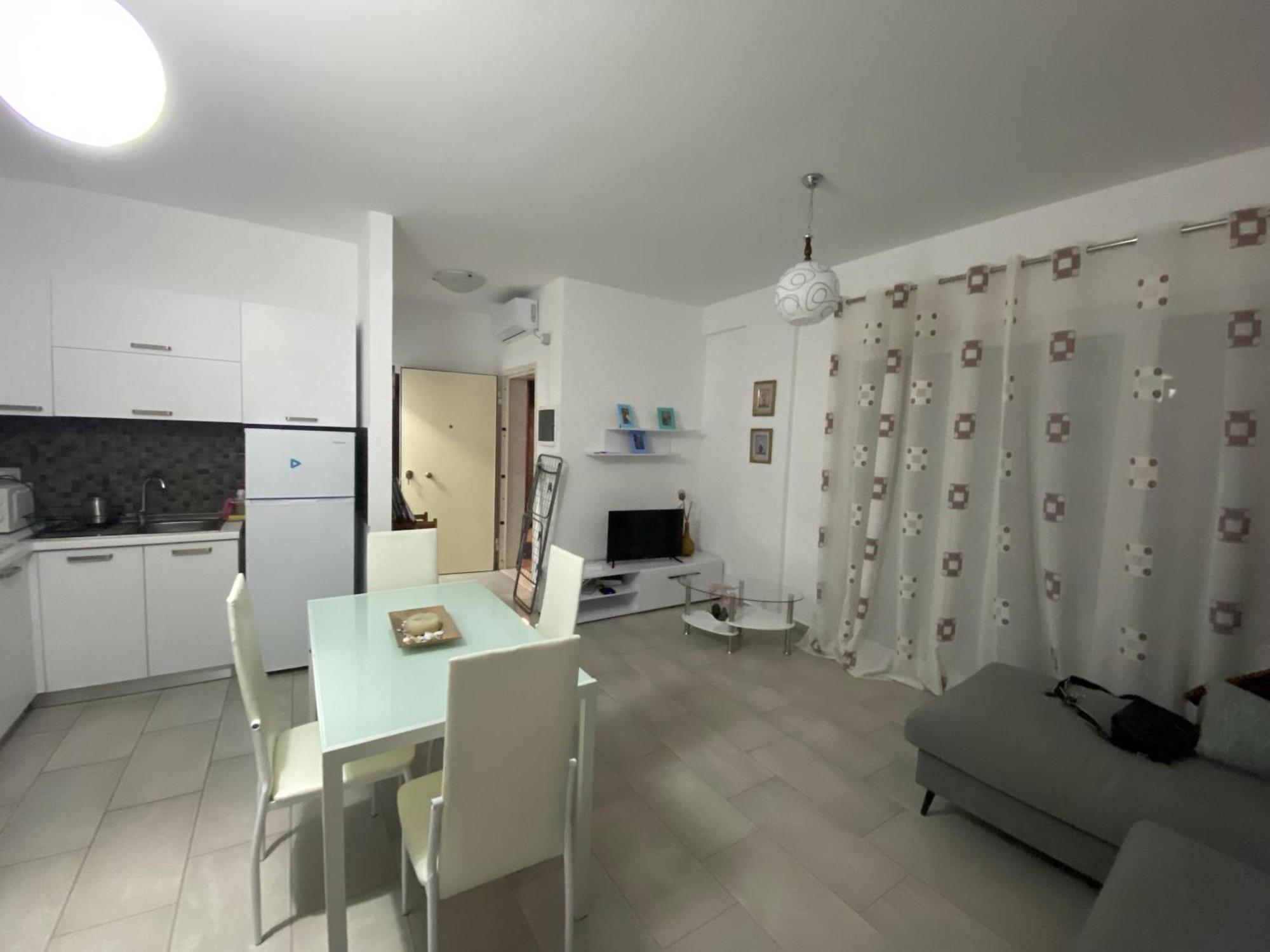 Aquamarine Apartments 1, Vlorë Esterno foto