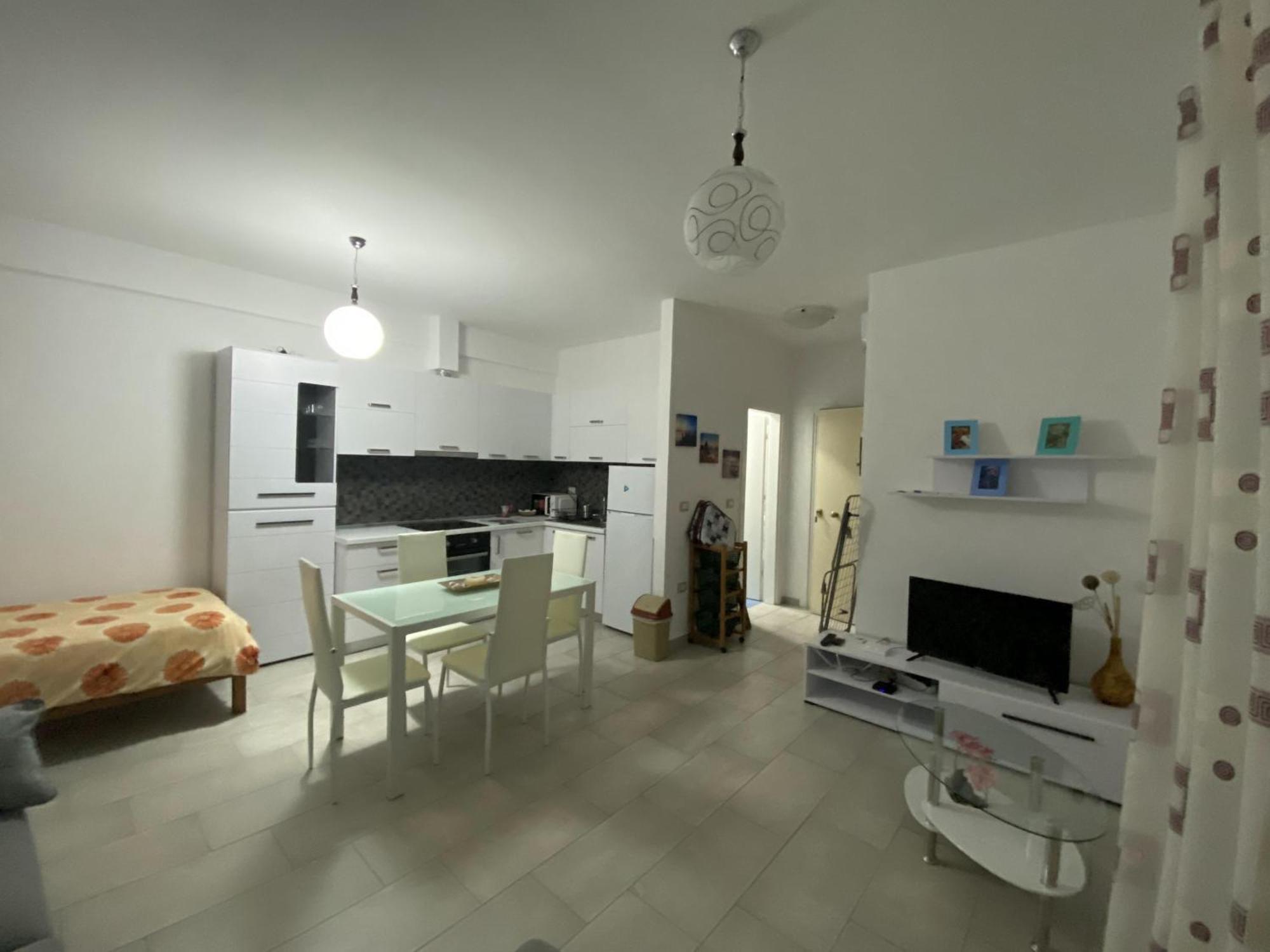 Aquamarine Apartments 1, Vlorë Esterno foto