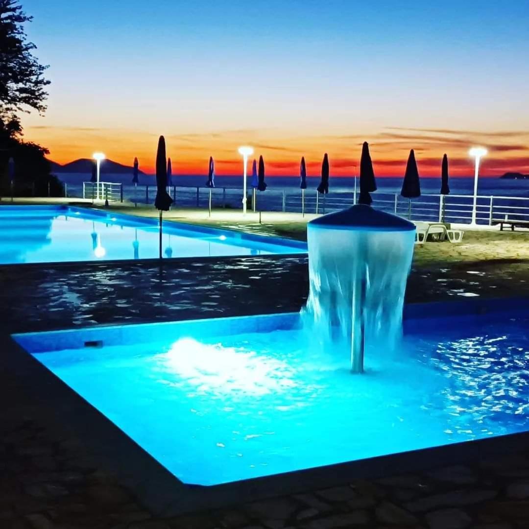 Aquamarine Apartments 1, Vlorë Esterno foto